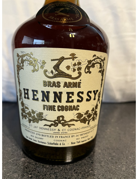 Hennessy Cognac Hennessy, Bras Arme, Fine Cognac 010