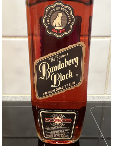 Black Bundaberg Rum Limited Release 1996 011