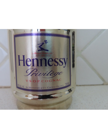 Hennessy Cognac Hennessy Privilege NyX Limited Edition Silver Collector Bottle 011