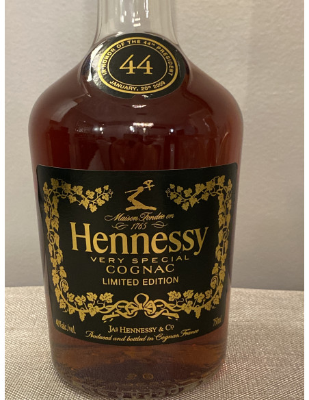 Hennessy Cognac VS Limited Edition in Honor of the 44th President 011