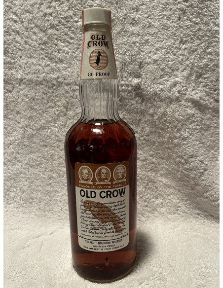 Old Crow Kentucky Straight Bourbon Whiskey (1970s) 08
