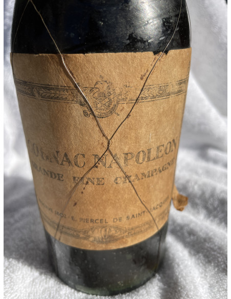 Cognac Napoleon Grande Fine Champagne (Counterfeit) 011