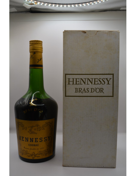 Hennessy Cognac Bras d'Or 012