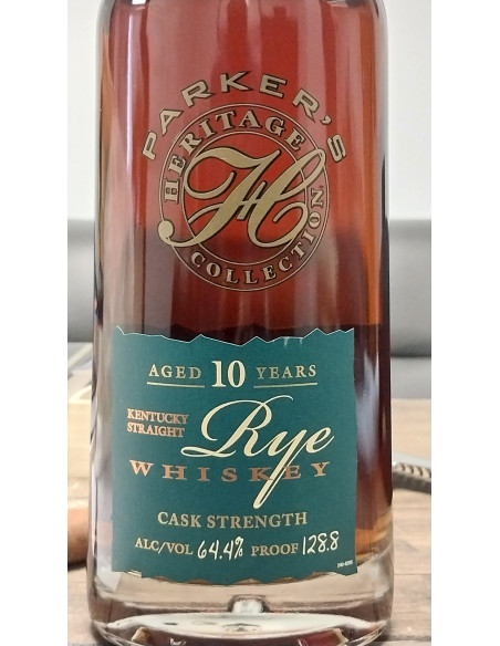 Heaven Hill Distilleries Rye Whiskey Parkers Heritage Collection 10 Year 010