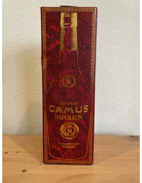 Camus Cognac Napoleon La Grande Marque 013