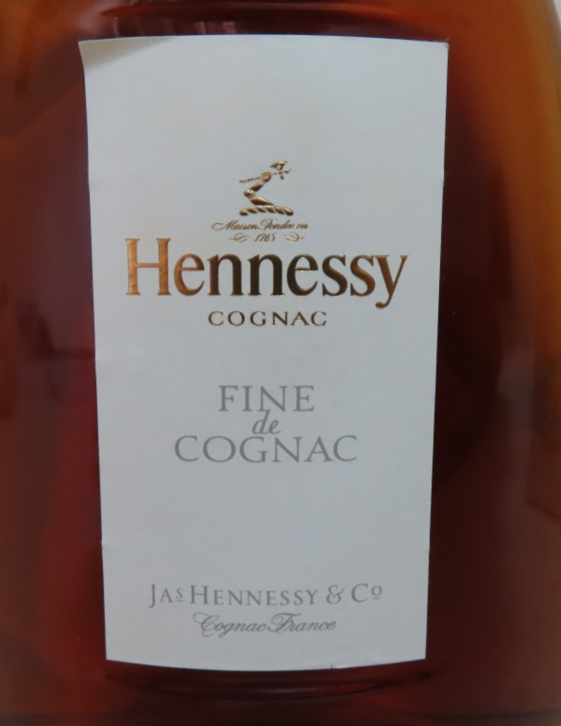 Hennessy Cognac Fine de Cognac | cabinet7 Hennessy Cognac Fine de Cognac | cabinet7