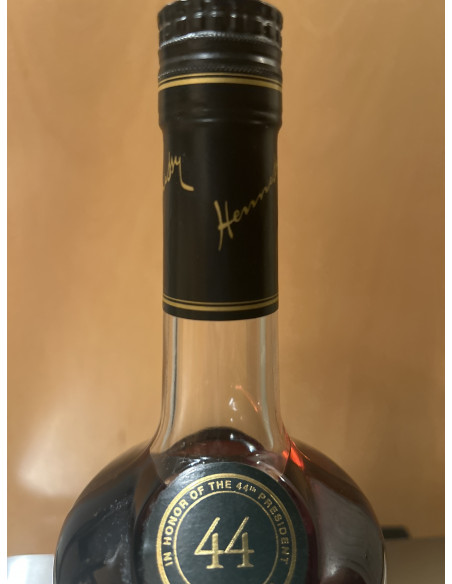 Hennessy Cognac VS Limited Edition in honor of 44th President 08