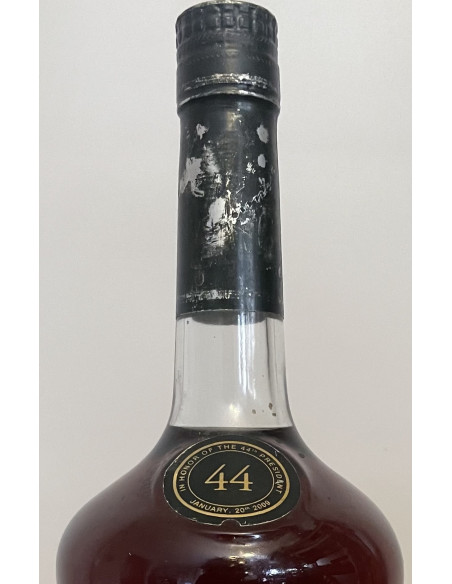 Hennessy Cognac Very Special Limited Edition in Honor of the 44h President 08