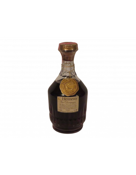 Hennessy Cognac V.S.O.P Cristal Decanter 08
