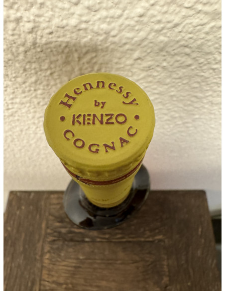 Hennessy Cognac Kenzo Yellow 1990s 011