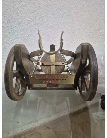 Courvoisier Cognac 3 star Luxe + Canon Crabble 012