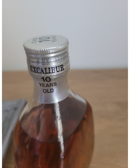 Charles H. Julian Ltd. Excalibur Excellence Whisky 010