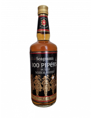 Seagram's 100 Pipers de Luxe Scotch Whisky 01