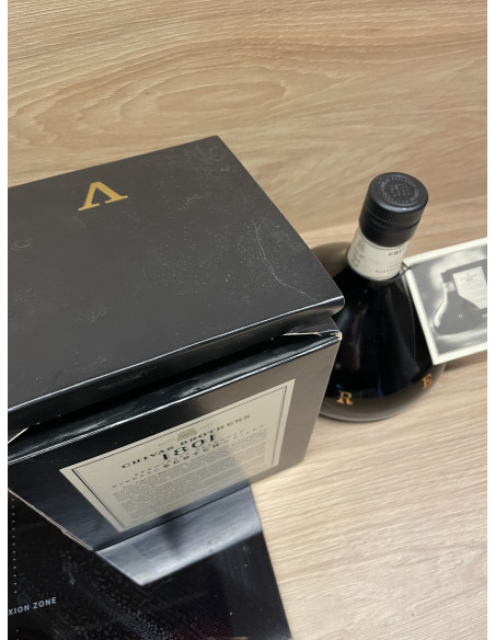 Chivas Brothers The Revolve 1801 Whisky 014