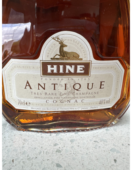 Hine Cognac Antique 011