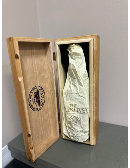 The Glenlivet Distillerie Cellar Collection 1967 Whisky 014