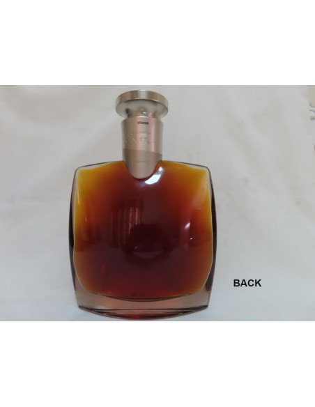 Camus Cognac Extra Elegance 013