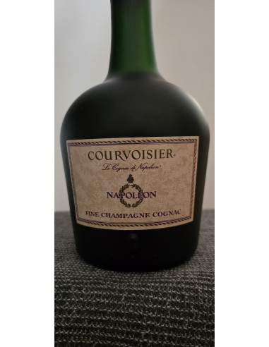 Courvoisier Cognac Napoleon | cabinet7