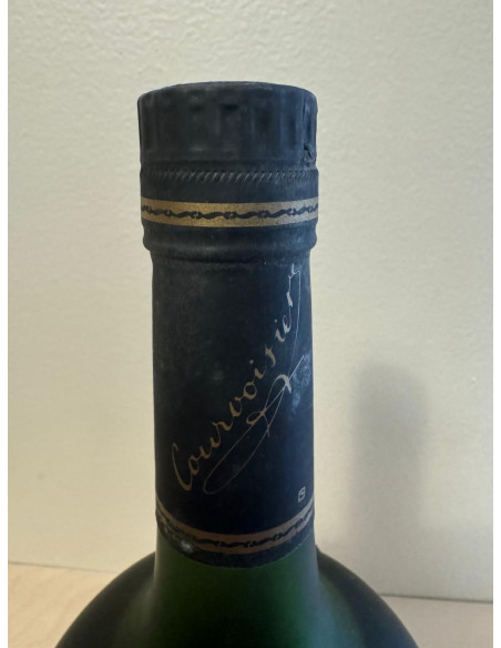 Courvoisier Cognac VSOP 09