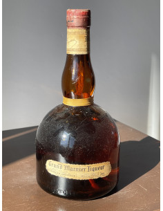 Grand Marnier Liqueur Yellow Ribbon 02