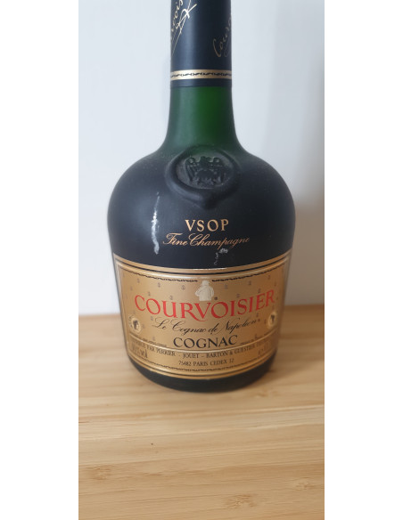 Courvoisier Cognac VSOP 010