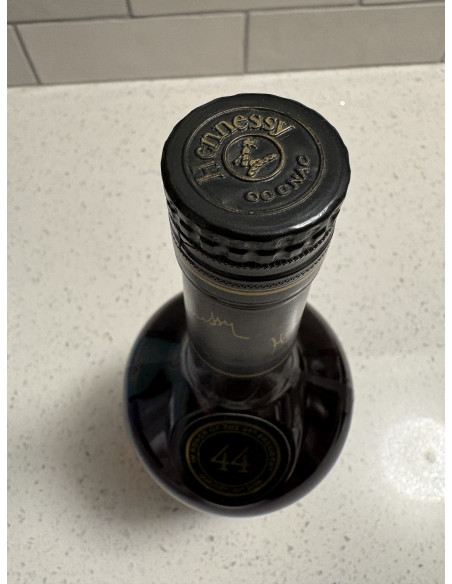 Hennessy Cognac Limited VS edition in Honor of the 44th president 09