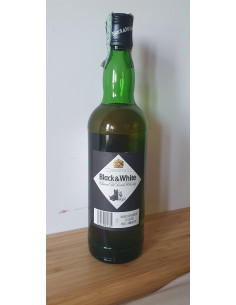 James Buchanan Black and White Scotch Whisky 1990s 02