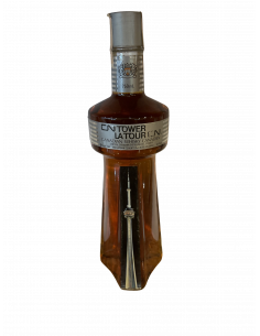 La Tour 1979 CN Tower Canadian Whisky 01