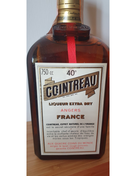 Cointreau 1980s 011