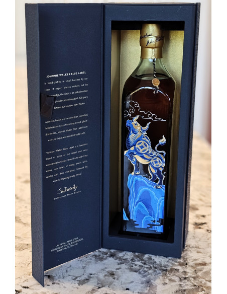 Johnnie Walker Blue Label Limited Edition 2021 Year of the Ox 012