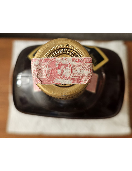 Ballantine's 21 Years Old Finest Blended Scotch 011