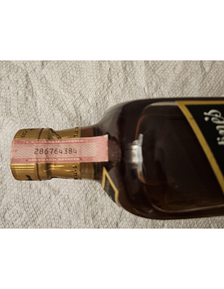Ballantine's 21 Years Old Finest Blended Scotch 014