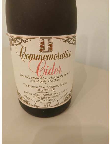 Taunton Cider Limited Edition Commemorative Cider from May 8th 1987 012