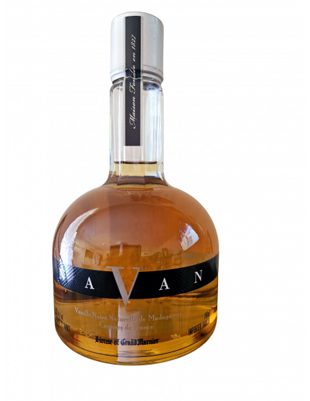 House of Grand Marnier Navan Madagascar Black Vanilla 06