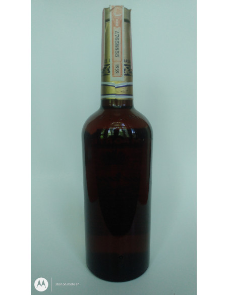 Hiram Walker & Sons Canadian Club 6 Years Old Whisky (1959) 08