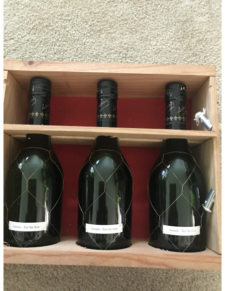 Delamain Cognac Set of 3 bottles tasting Très Vénérable, Vesper, Pale & Dry with glasses 09