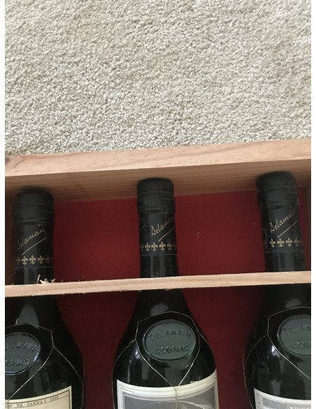 Delamain Cognac Set of 3 bottles tasting Très Vénérable, Vesper, Pale & Dry with glasses 010