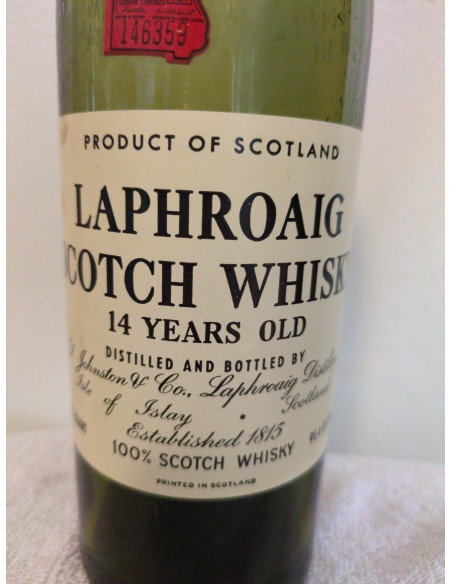Laphroaig 14 Years Old Scotch Whisky 012