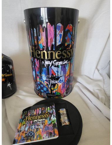 Hennessy Cognac Deluxe Limited Edition Gift Set by Jonone 2017