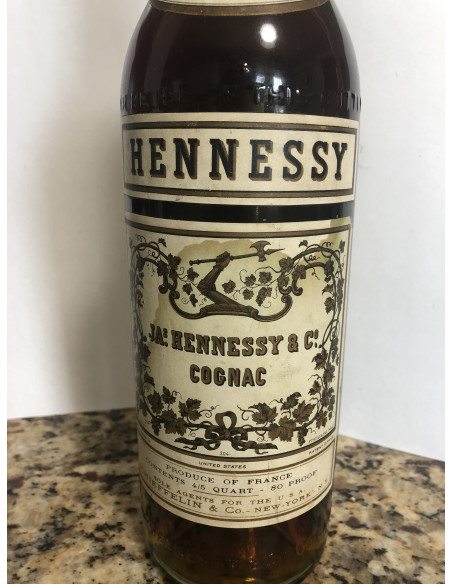Hennessy Cognac VSOP (20 years aged) 010