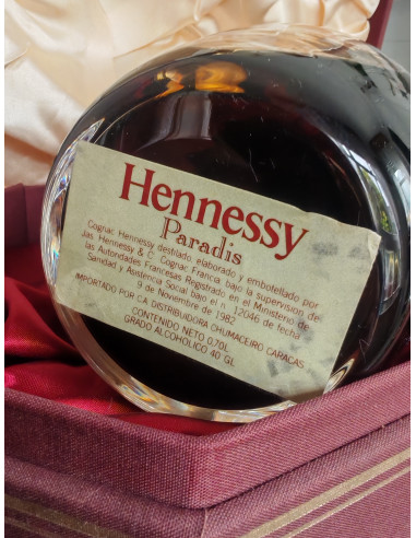 Hennessy Cognac Paradis Baccarat Decanter 200th Anniversary 1980s