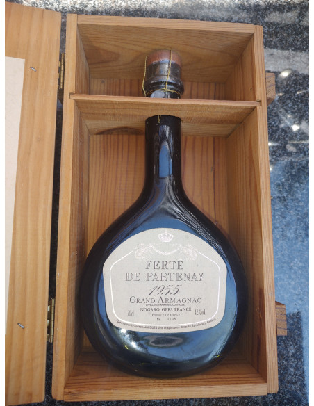 Ferte de Partenay 1955 Vintage Armagnac 012