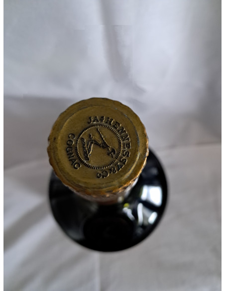 Hennessy Cognac Bras Armé 1970s 09