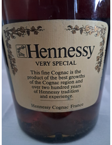 Hennessy Cognac Very Special 1990s  07