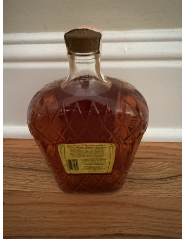Seagram's Crown Royal 1975 | cabinet7