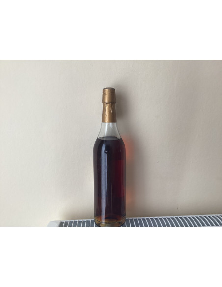 Harveys Petite Champagne Cognac 1944 07