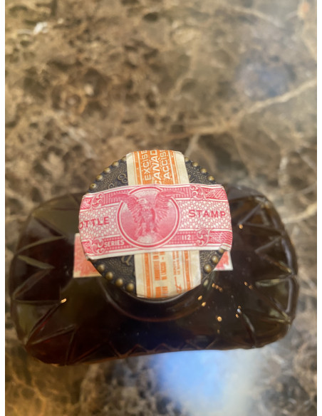 Seagrams Crown Royal Fifth 1965 010