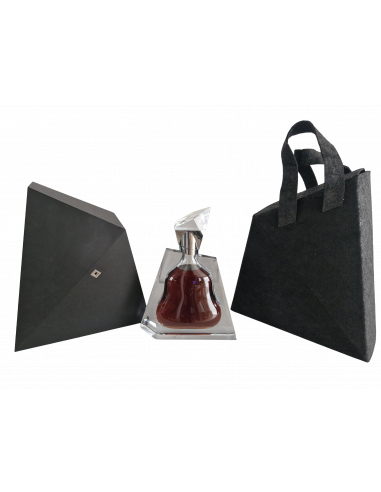 Hennessy Cognac Richard Hennessy by Daniel Libeskind 01