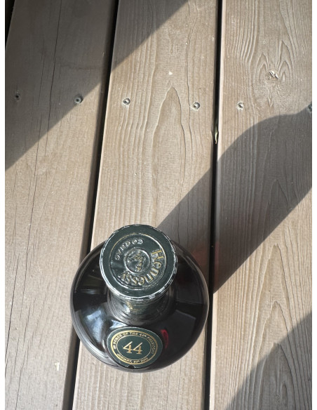 Hennessy Cognac Very Special Limited Edition in honor of the 44th President 09