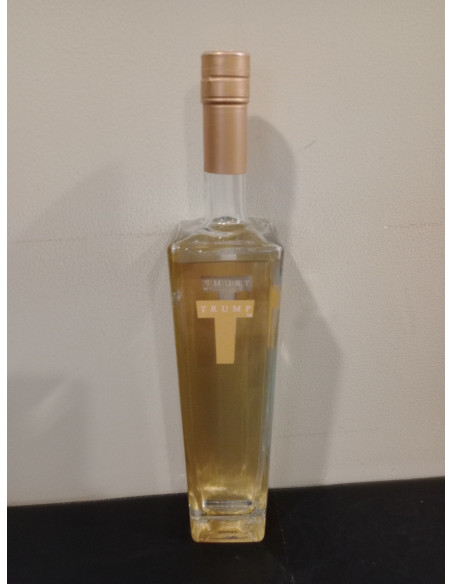 Trump Super Premium Vodka 09